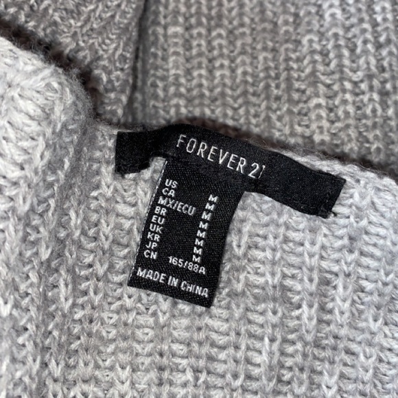 grey knit sweater - Picture 2 of 2